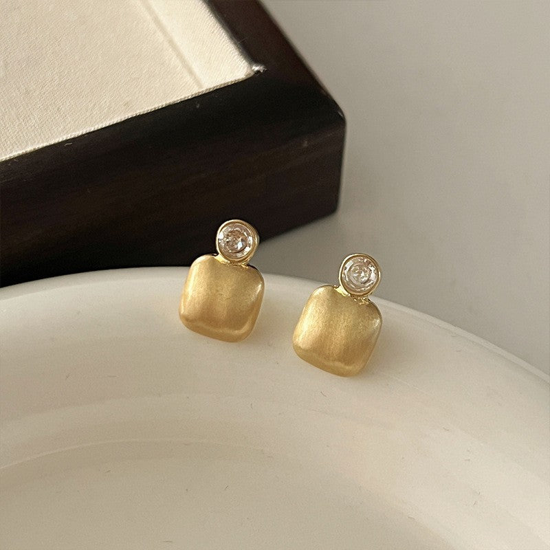 Retro Hong Kong Style Elegant Ear Studs Niche High Sense - Golden Treasures 